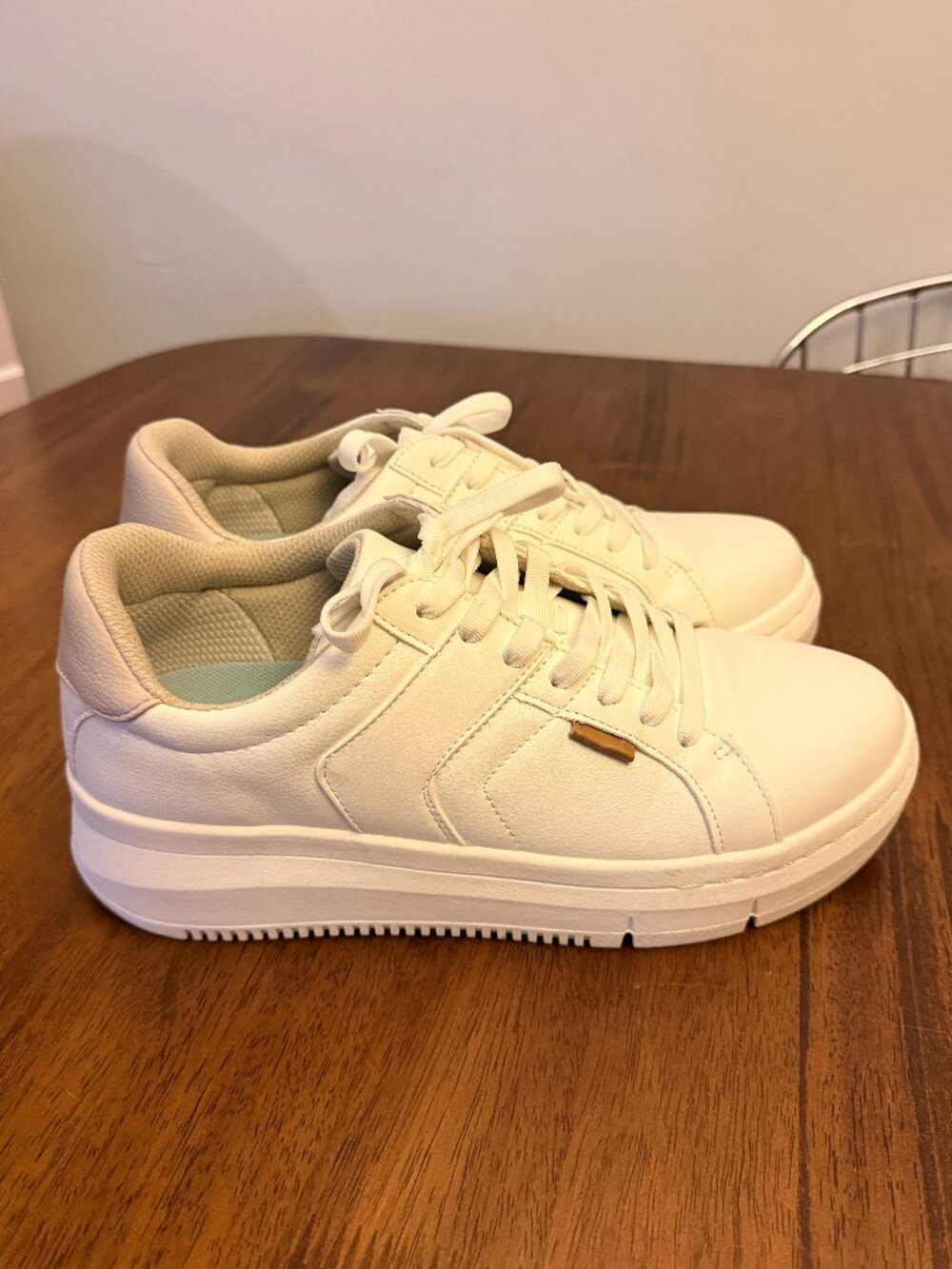Dr. Scholl's Sadie Sneakers